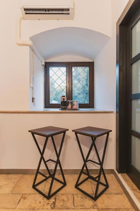 Trani -Suite ❉Marmor - Elegante Casa Storica ❉ ภายนอก รูปภาพ