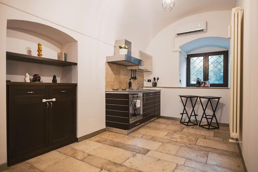 Trani -Suite ❉Marmor - Elegante Casa Storica ❉ ภายนอก รูปภาพ